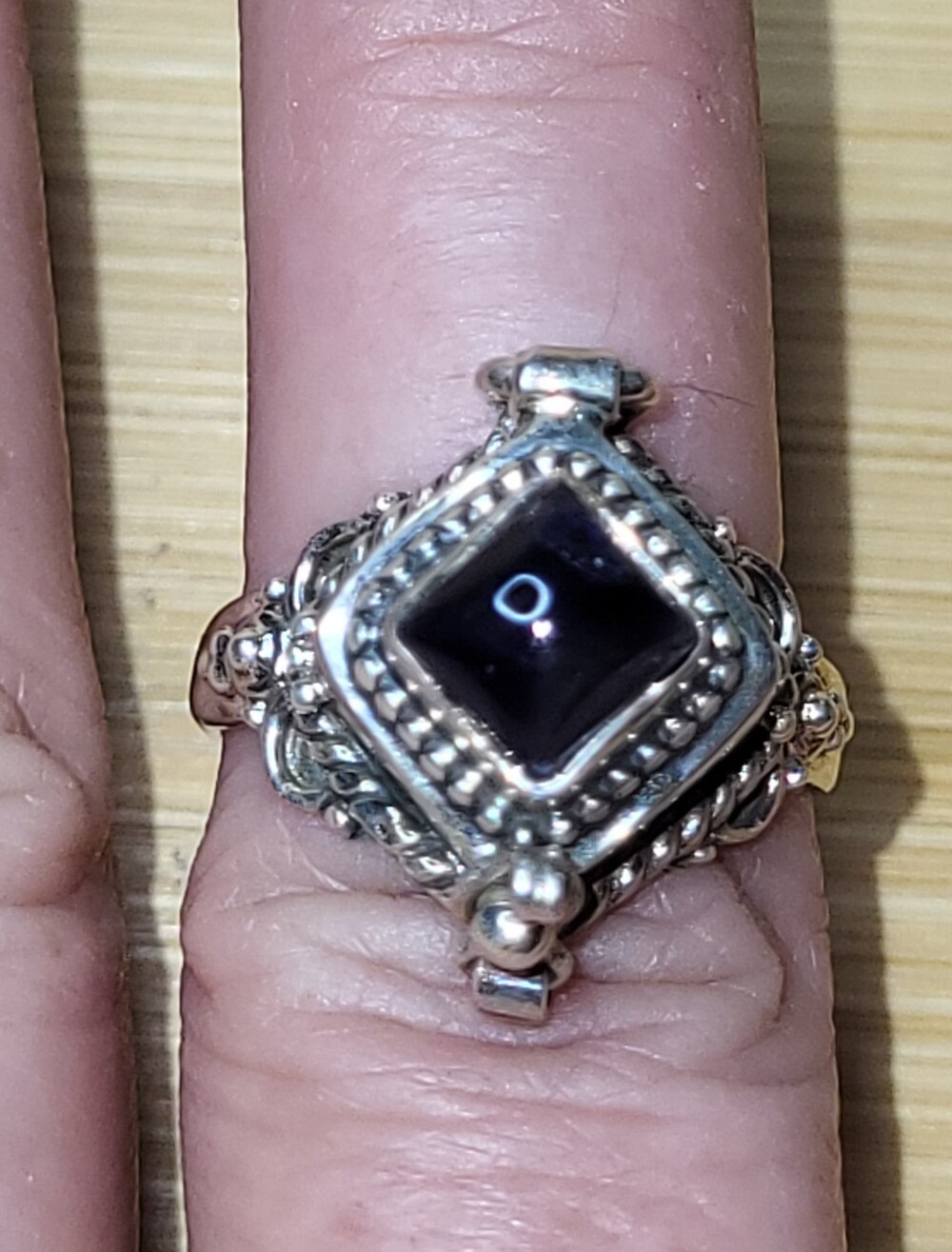925 Sterling Silver Iolite Stone Filigree "Poison" Ring Sz 7